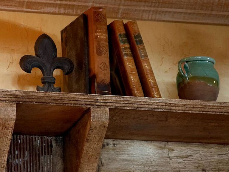 A shelf filled with books